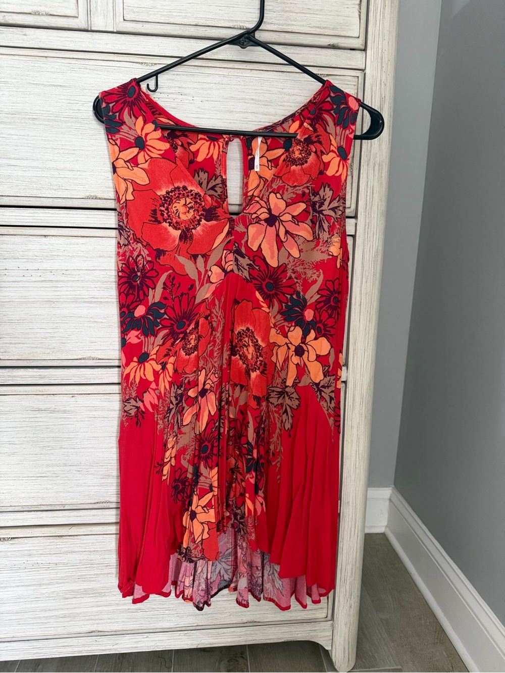 Free people Backyard Party red Floral V-Neck Red Swing Dress xs - Picture 2 of 4